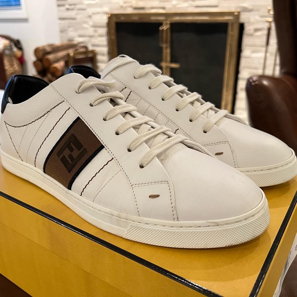 Men’s Fendi Sneakers 10.5 US size 9.5 Fendi size - Authentic